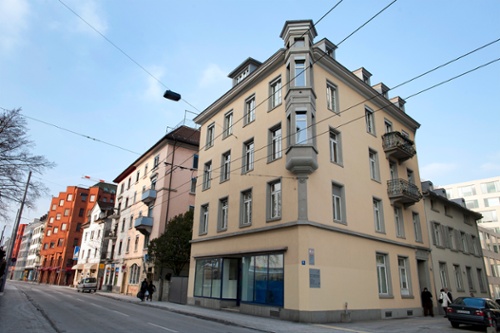 Akut-Tagesklinik, Krisenintervention KIZ, Ambulatorium und Tagesklinik Militärstrasse, Supported Employment